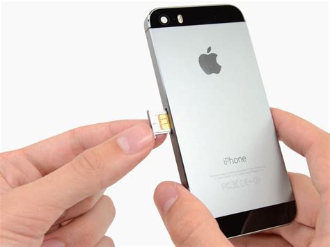 sim card insert iPhone 5s